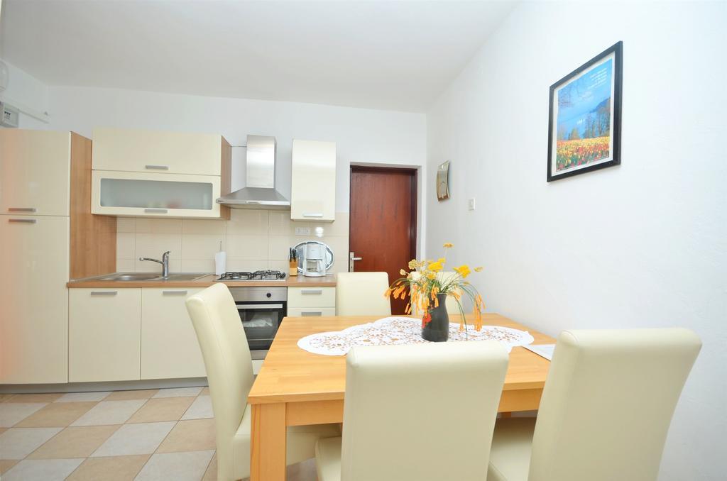 Apartment Gordan มูร์แตร์ ภายนอก รูปภาพ